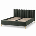 Letto matrimoniale imbottito 173 × 218 × 112 cm in velluto verde scuro, per materasso 160 × 200 cm, con testiera e rete a doghe
